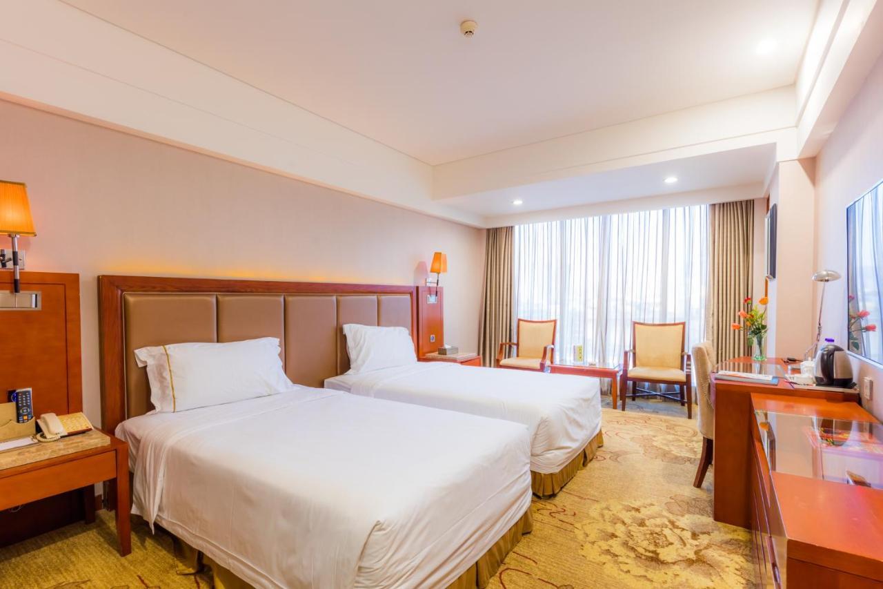 Zhuhai Guotai Hotel Exterior photo
