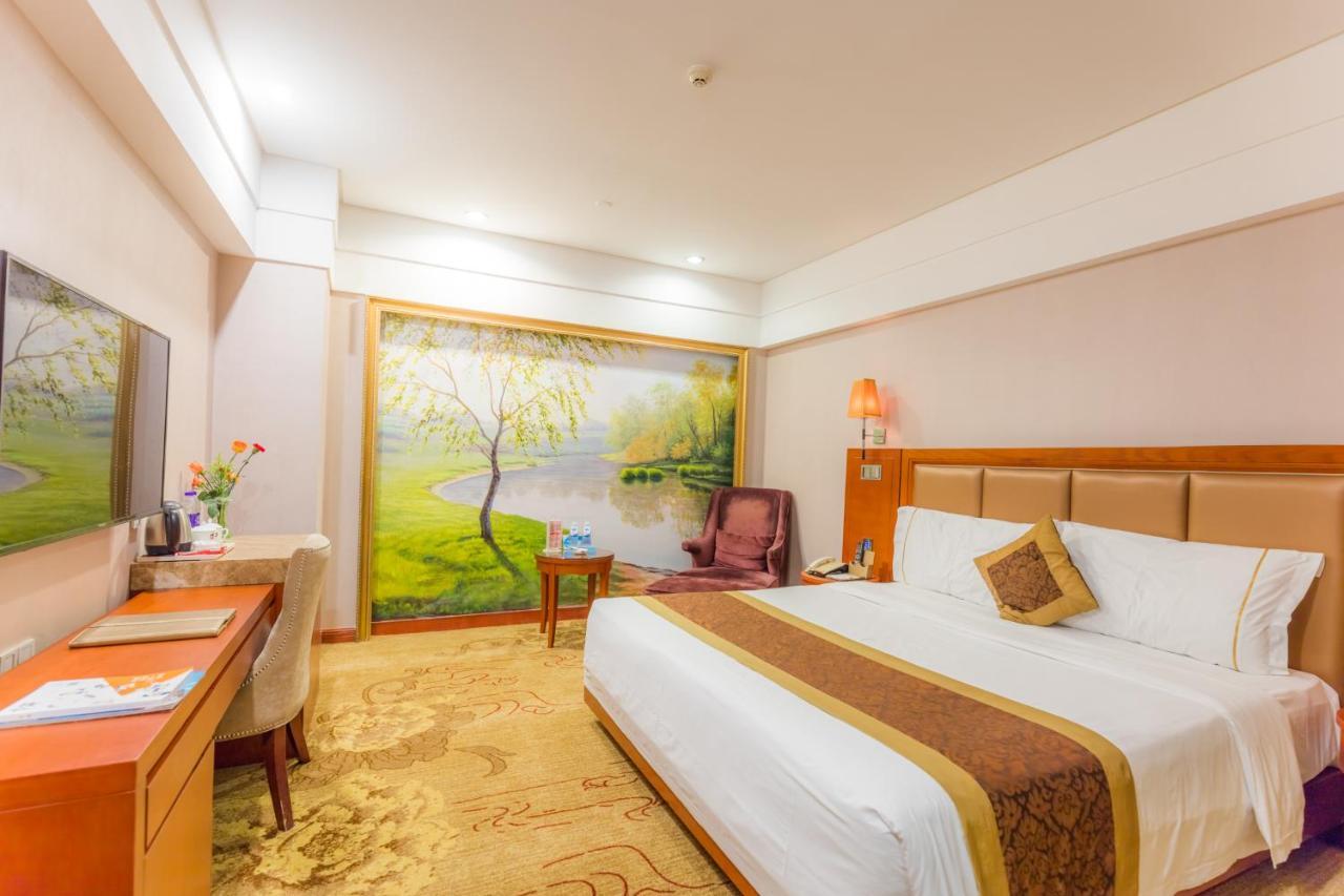 Zhuhai Guotai Hotel Exterior photo